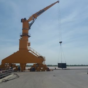 cẩu cảng 40 tấn