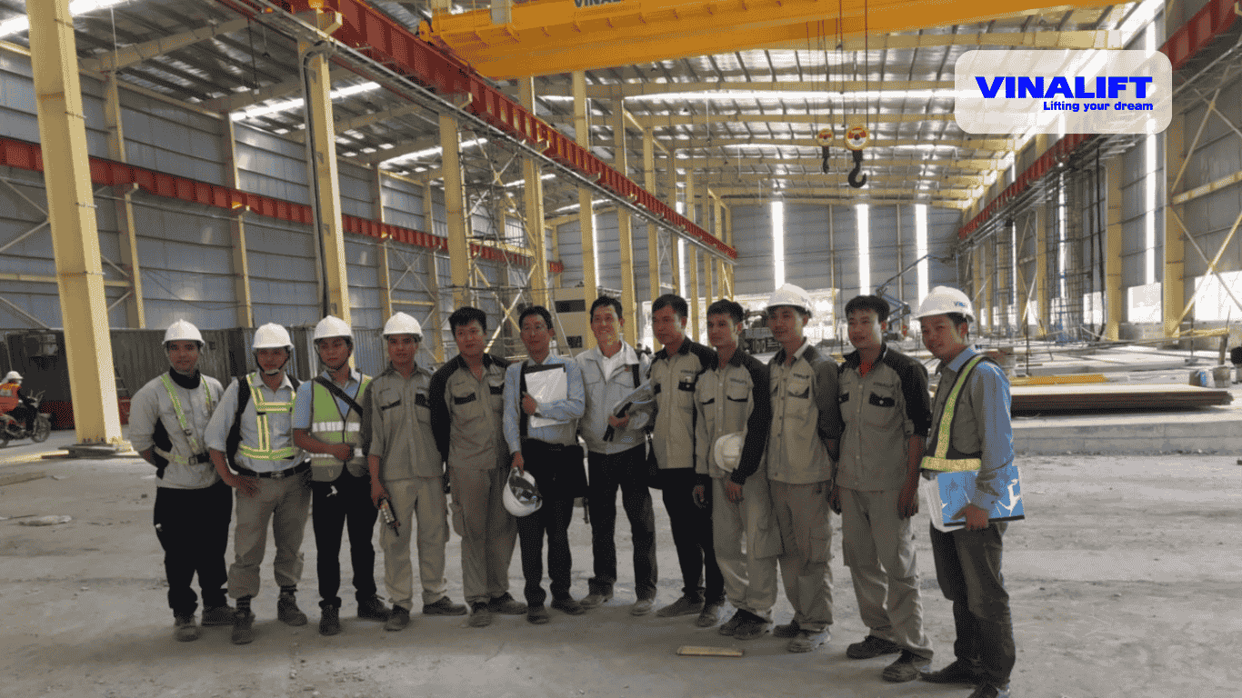 Đội ngũ kỹ sư của VINALIFT
