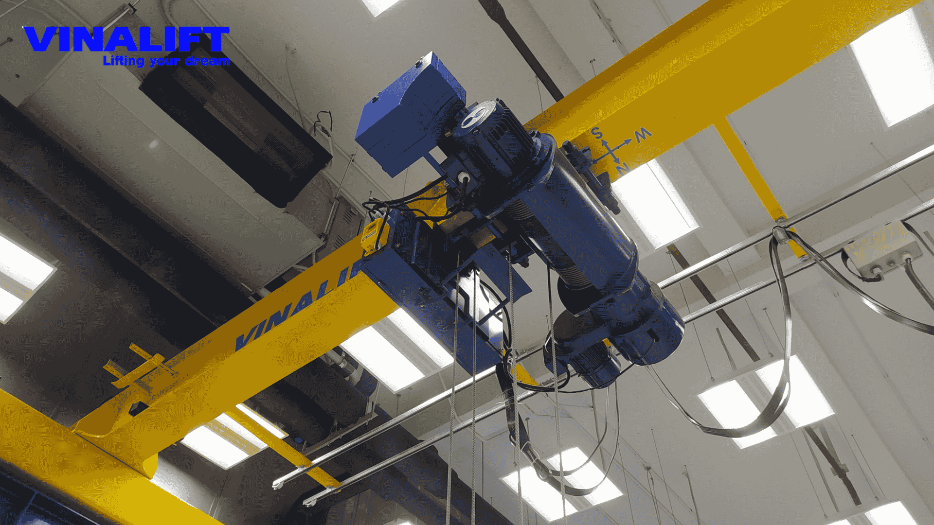 Hệ thống nâng hạ cầu trục một dầm