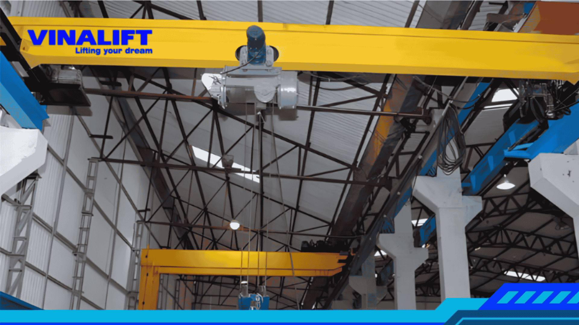 Cầu trục một dầm trong nhà xưởng