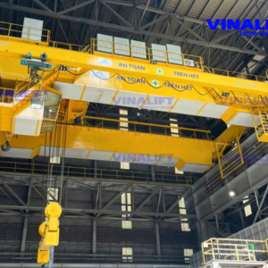 Lớp cách nhiệt được trang bị trên cầu trục 80/20 tấn