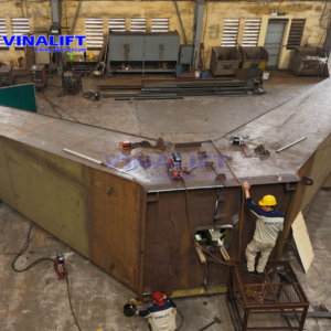 Chế tạo chân đế VINALIFT