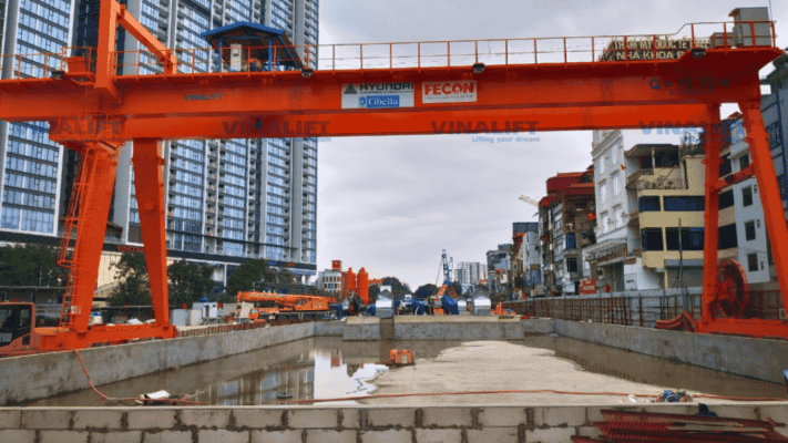 Cổng Trục Hai Dầm Phục Vụ Thi Công Hạ Tầng Giao Thông