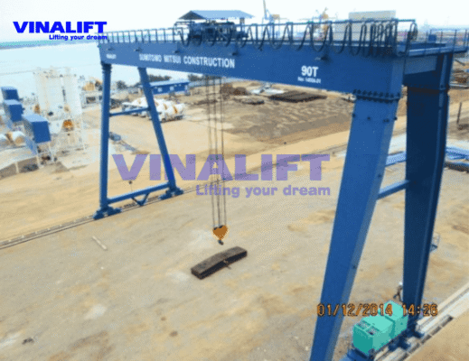 Cổng trục 90 tấn phục vụ dự án SMCC Lạch Huyện