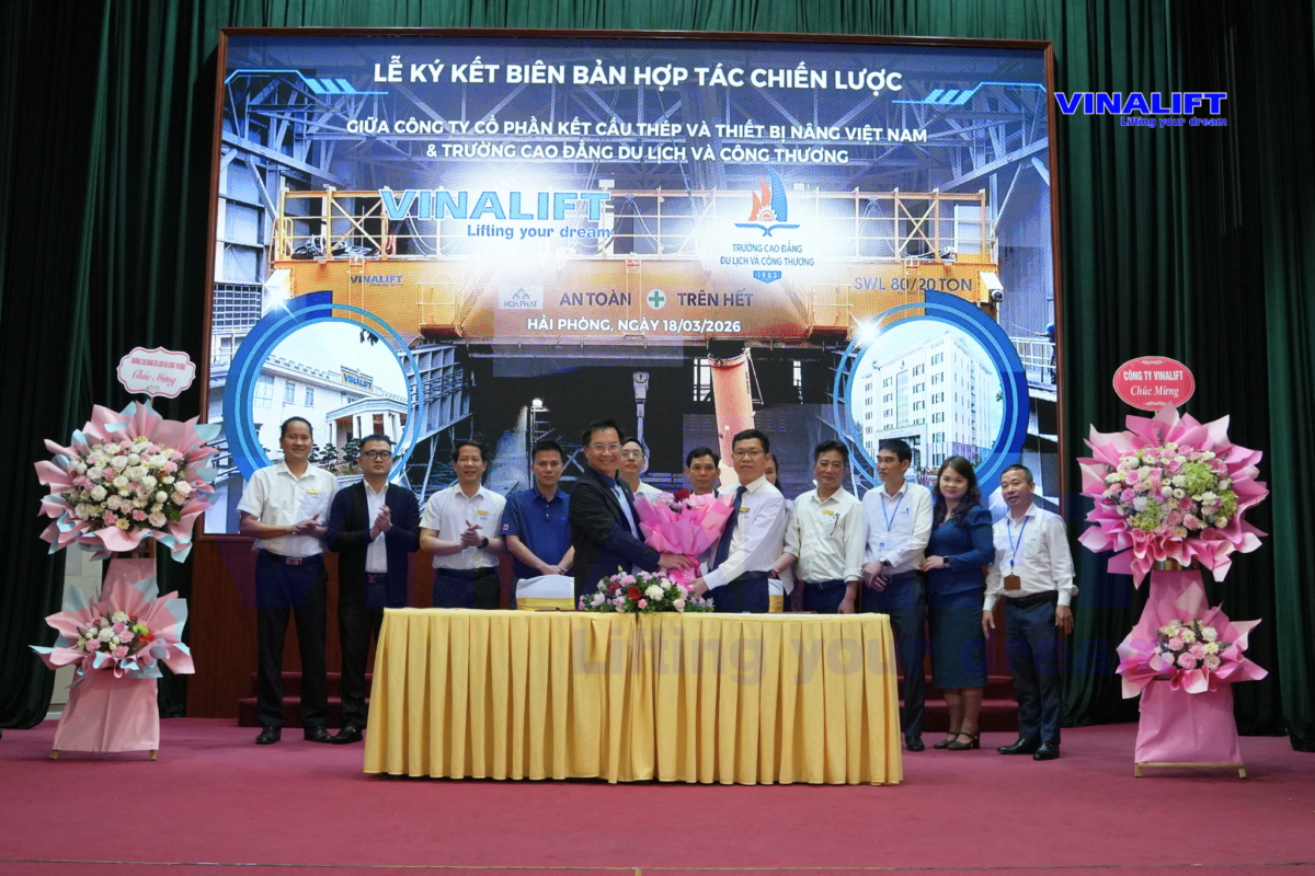 Signing ceremony for strategic cooperation between VINALIFT and CTIT