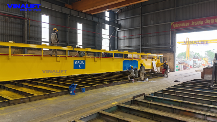 High-temperature-resistant heavy-duty crane girder design