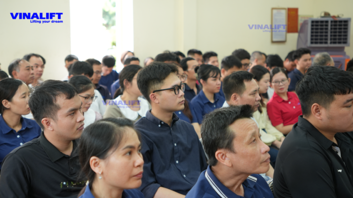Cán bộ nhân viên tham gia Ngày hội Văn hóa VINALIFT 2026