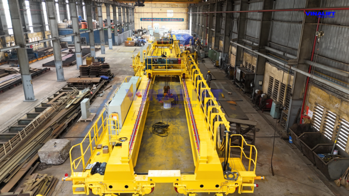 VINALIFT 40-Tonne Overhead Crane