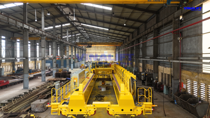 Cầu trục dầm đôi 40/10 tấn phục vụ nhà máy luyện thép